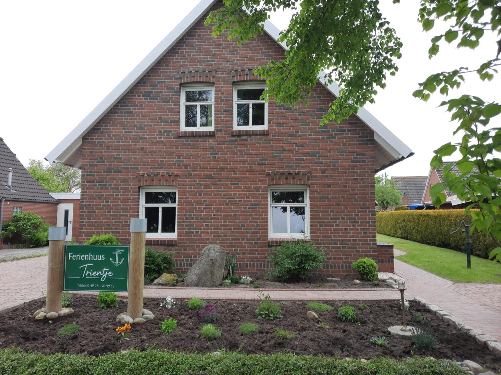 Tolles Ferienhaus In Pilsum - Ferienhaus Trientje - Mit Garten Und Ueberdachter Terrasse Buitenkant foto